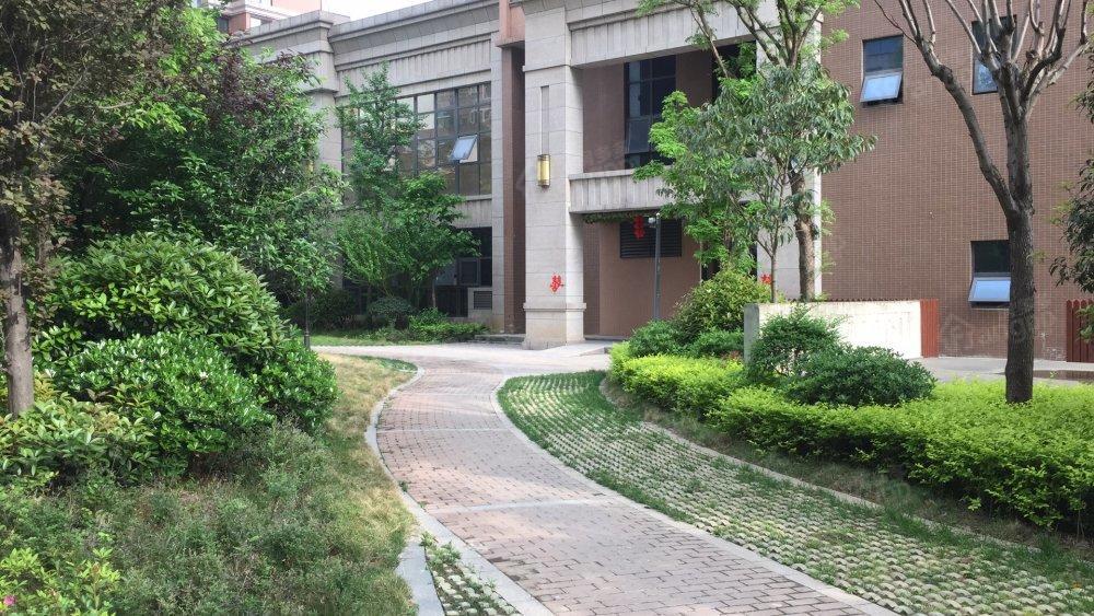 雅典盛庭苑小区图片