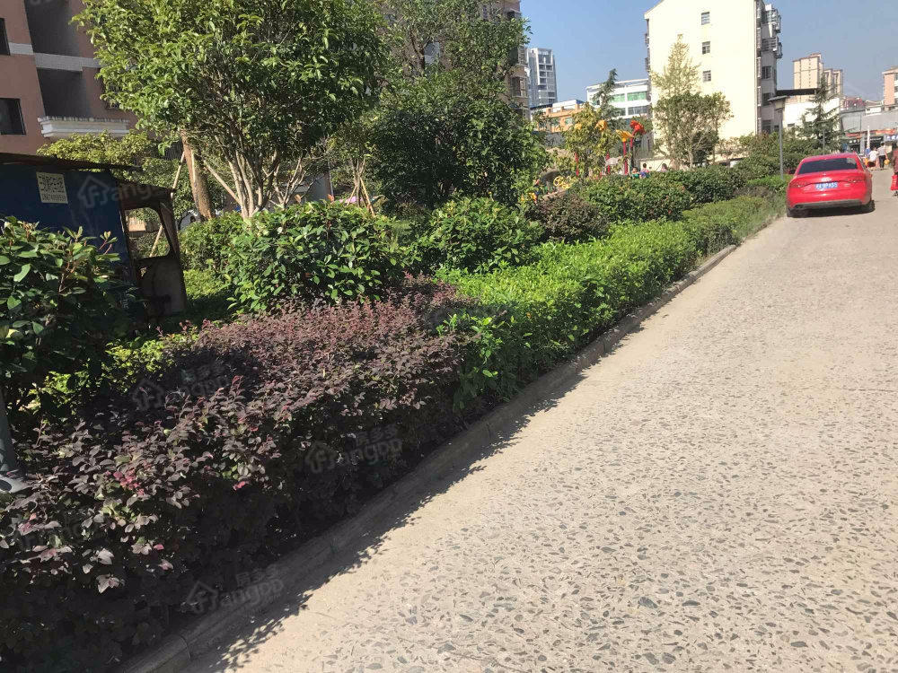 锦绣嘉苑小区图片