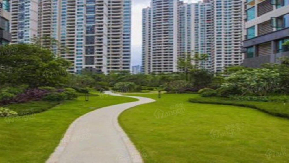 绿地城小区图片