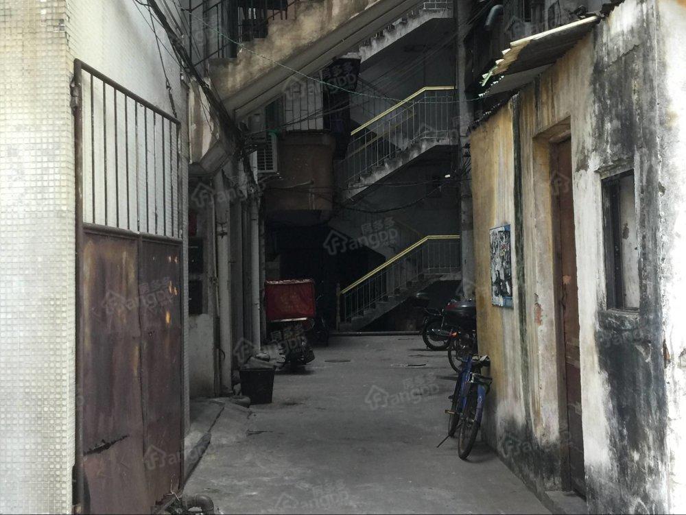 绿田十三街四巷小区图片