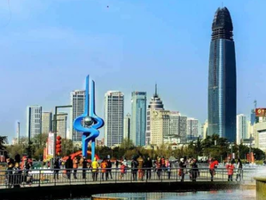 阿尔山市泉城美景中心商业街