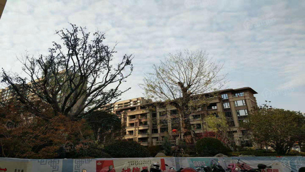 恒大翡翠华庭图片