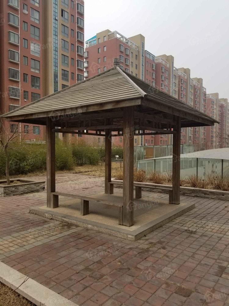 水岸新城小区图片