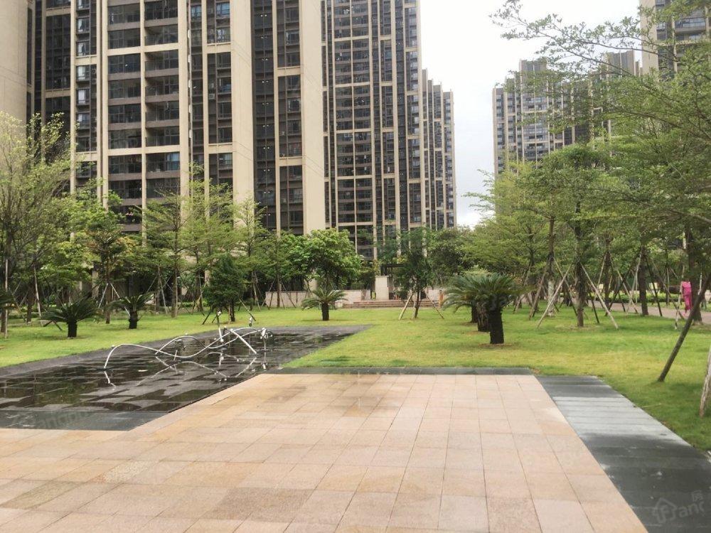 时代倾城二期小区图片