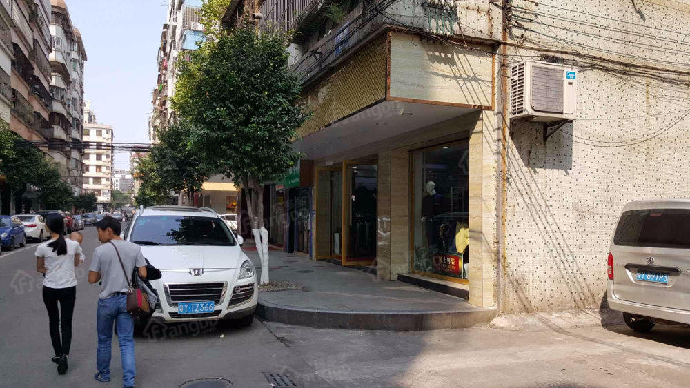 港鸣楼小区图片