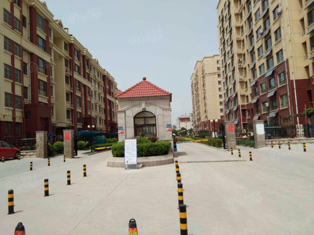 圣泰嘉苑小区图片
