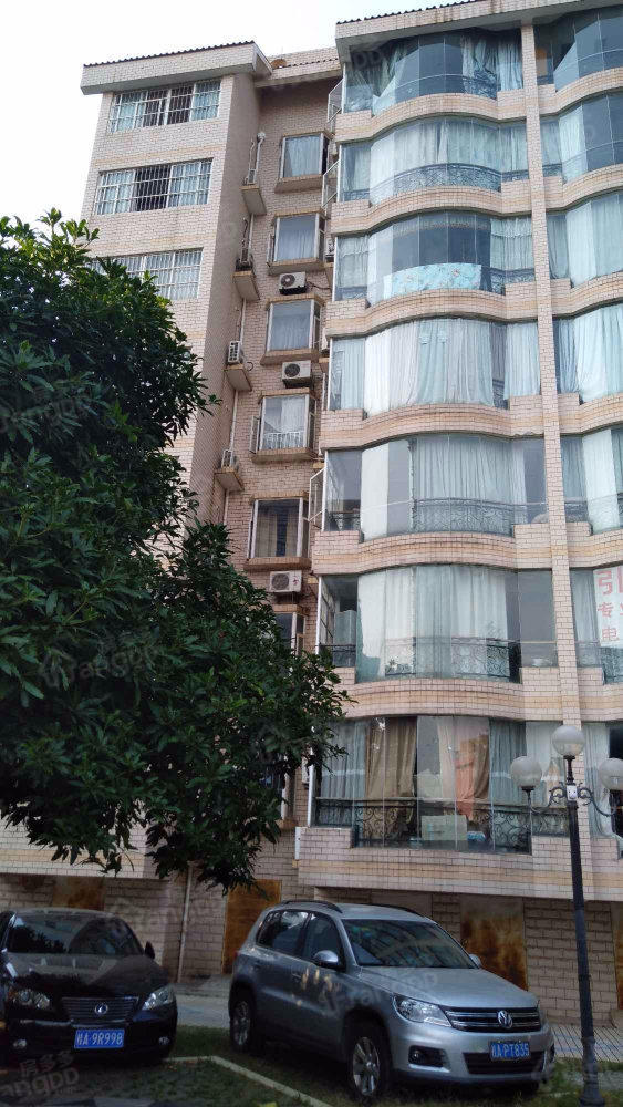 广西区糖业供销公司宿舍小区图片