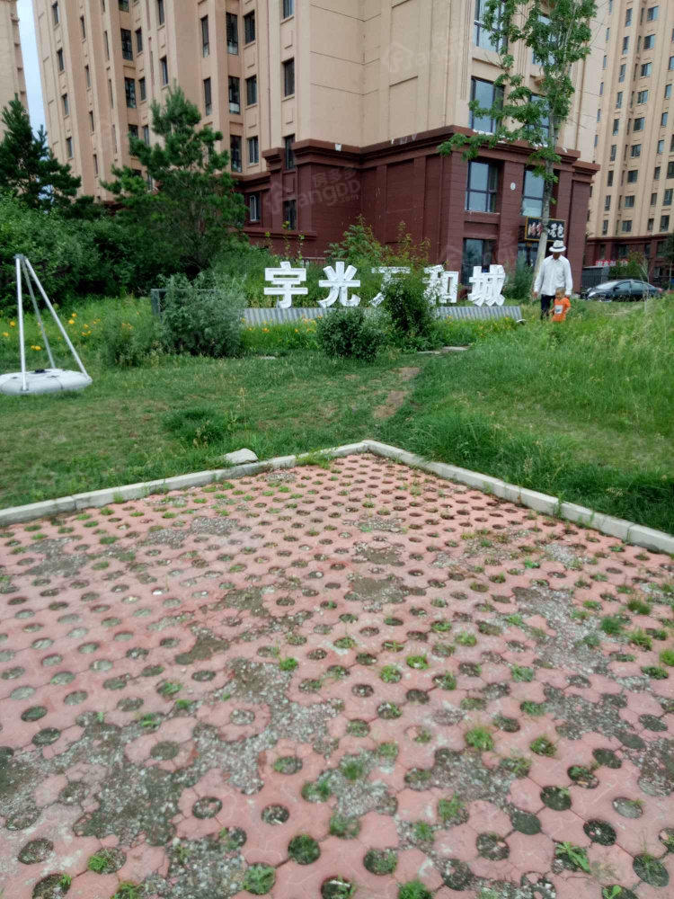 宇光万和城小区图片