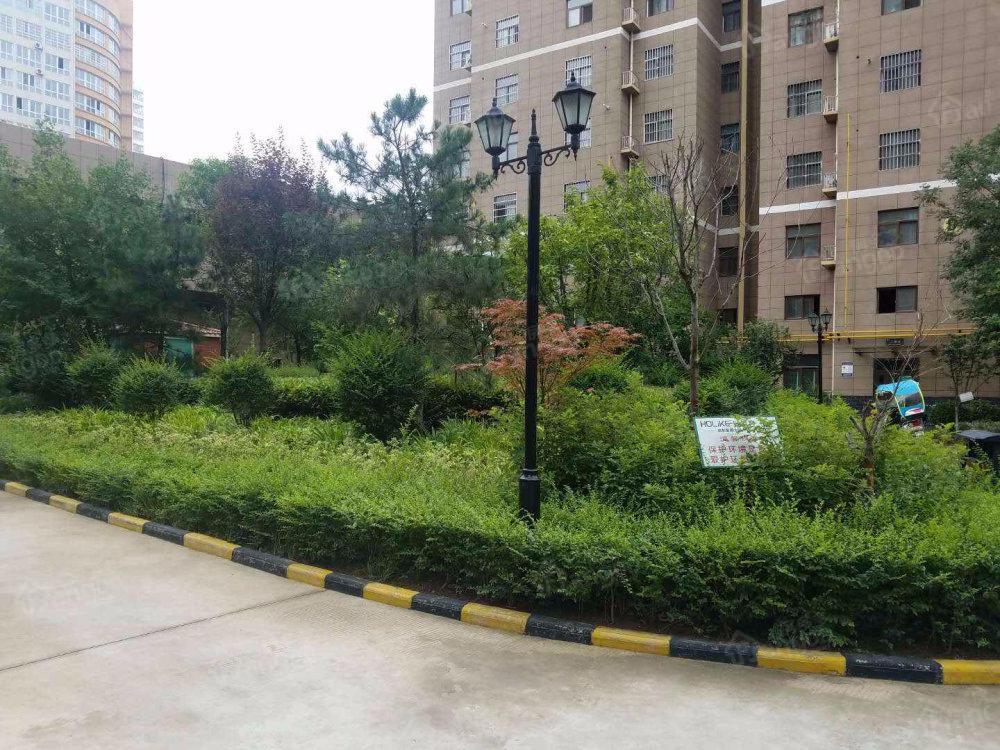 金周御园小区图片