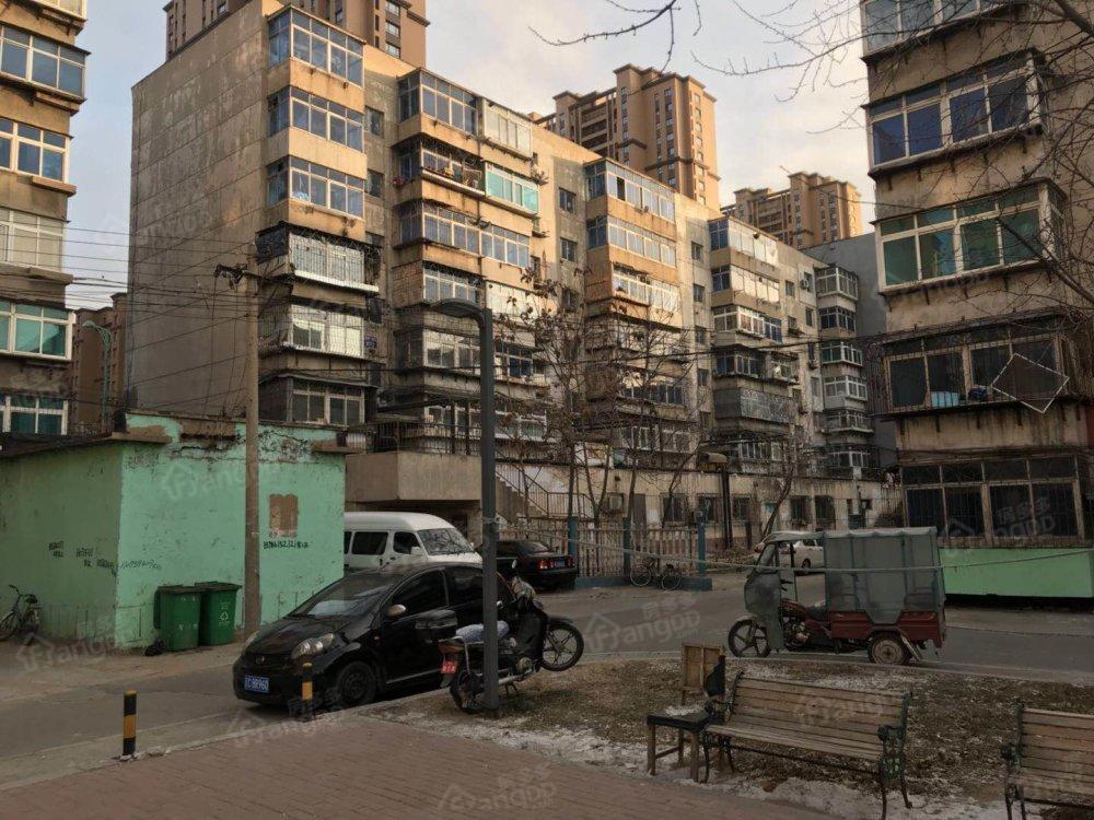 民生路地道桥小区小区图片