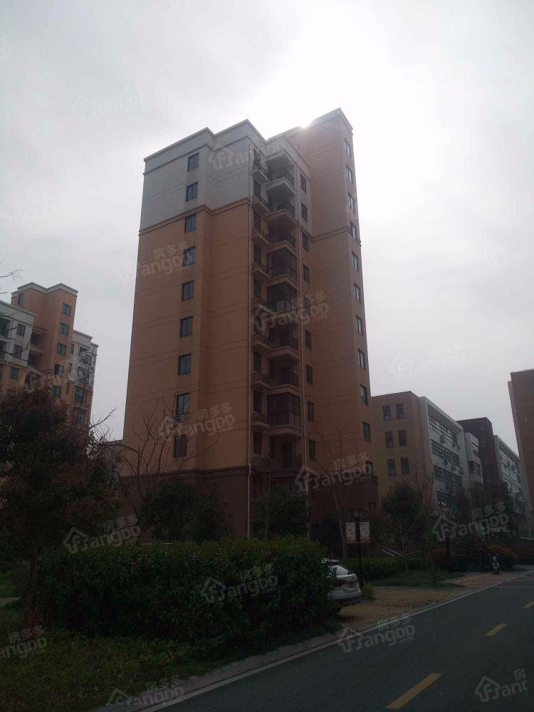 金晟家园小区图片