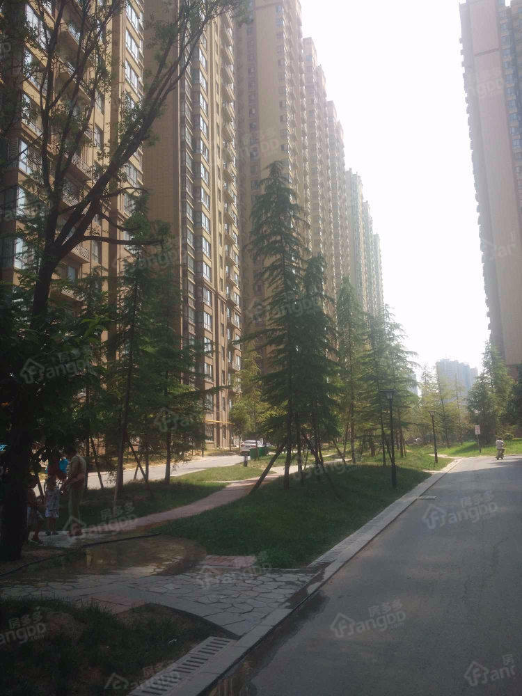 丽彩珠泉新城小区图片