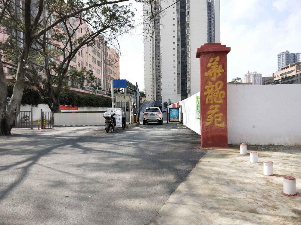 华龙苑小区小区图片
