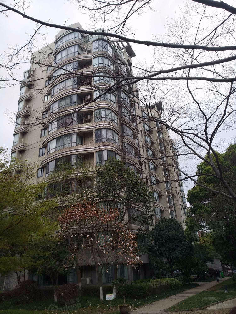 春天花园一期小区图片