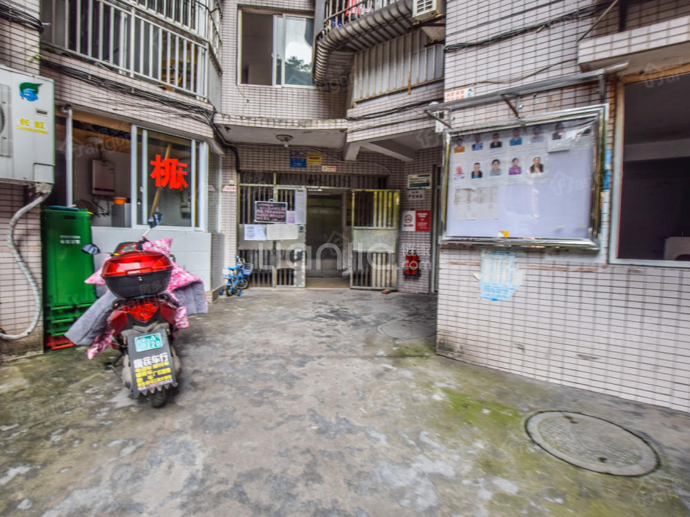 康宁路公安局小区小区图片