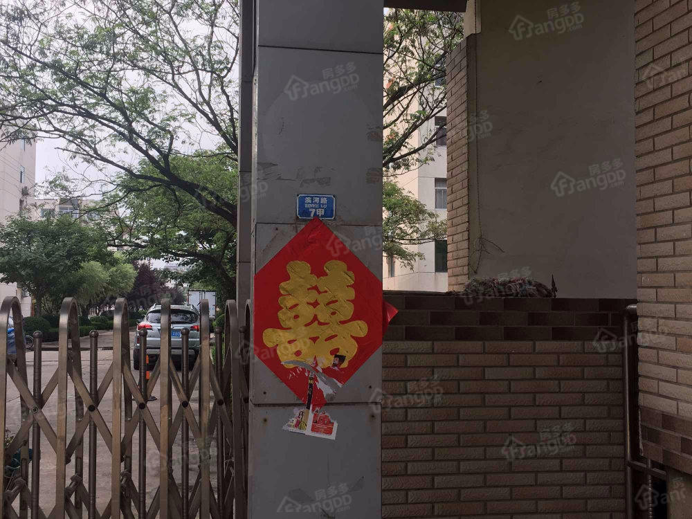 滨河家园小区图片