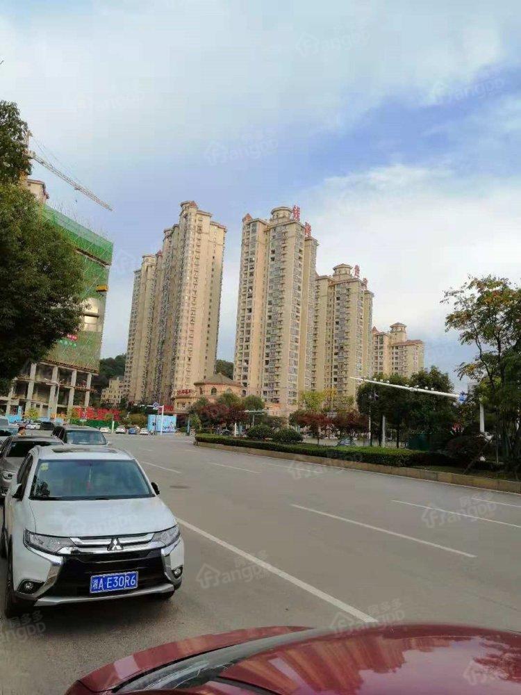 福晟钱隆国际小区图片