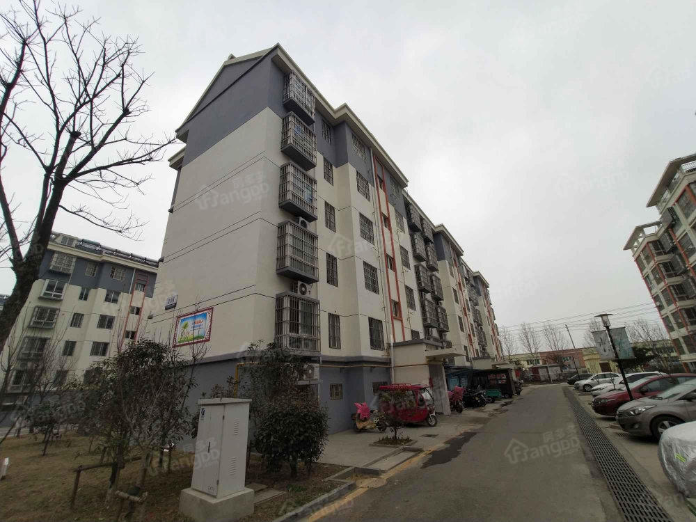 蓝天苑小区图片