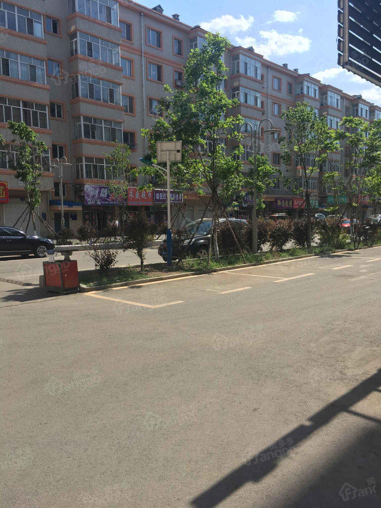 金谷家园小区图片