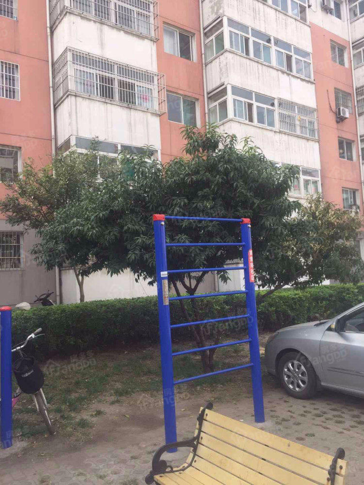 阳光花园西区小区图片
