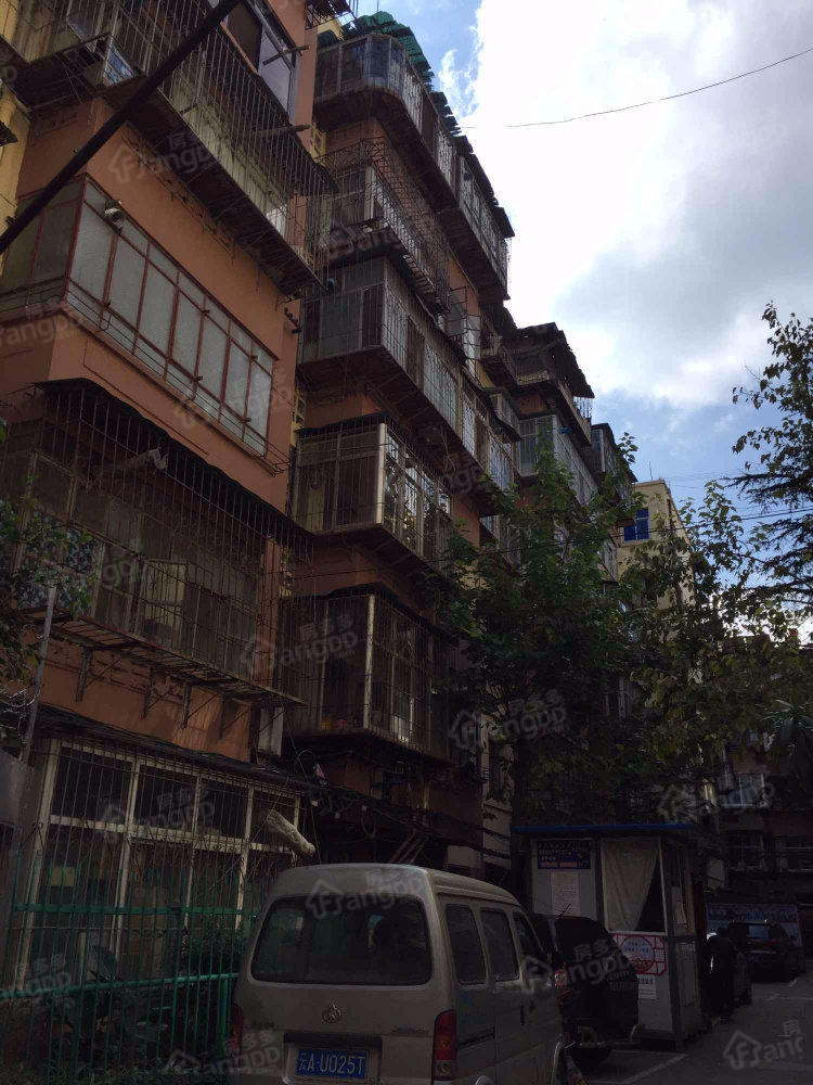 枫蓝银天一寓小区图片