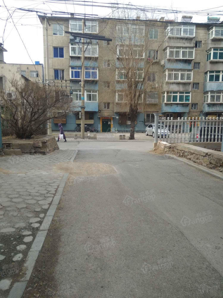 水泥小区小区图片