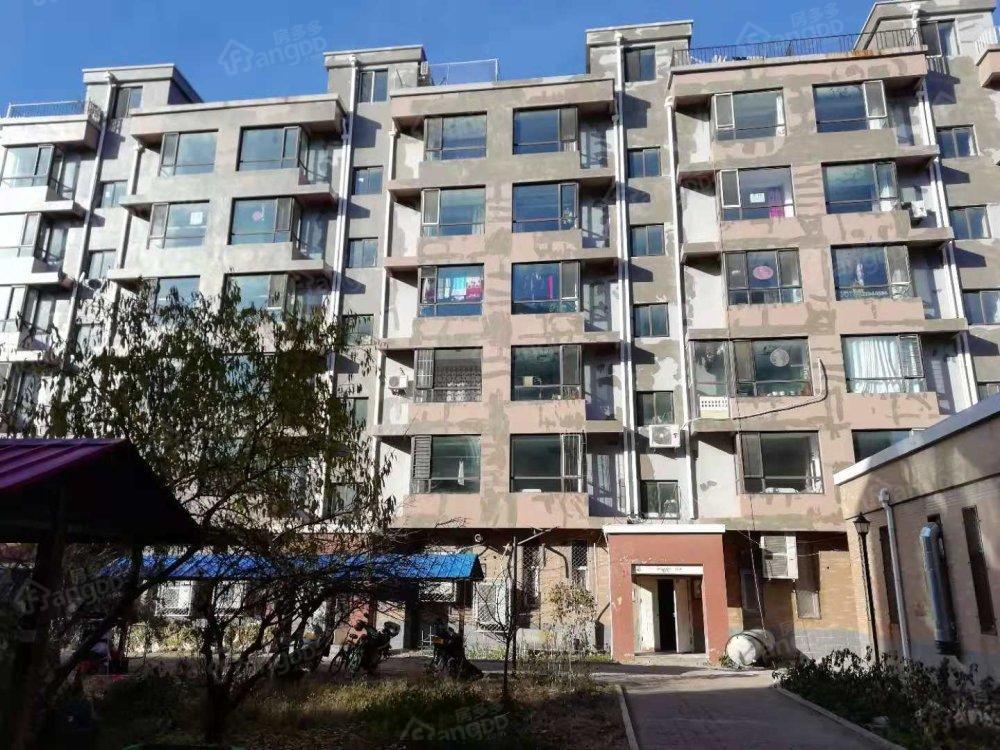 世代康城小区图片