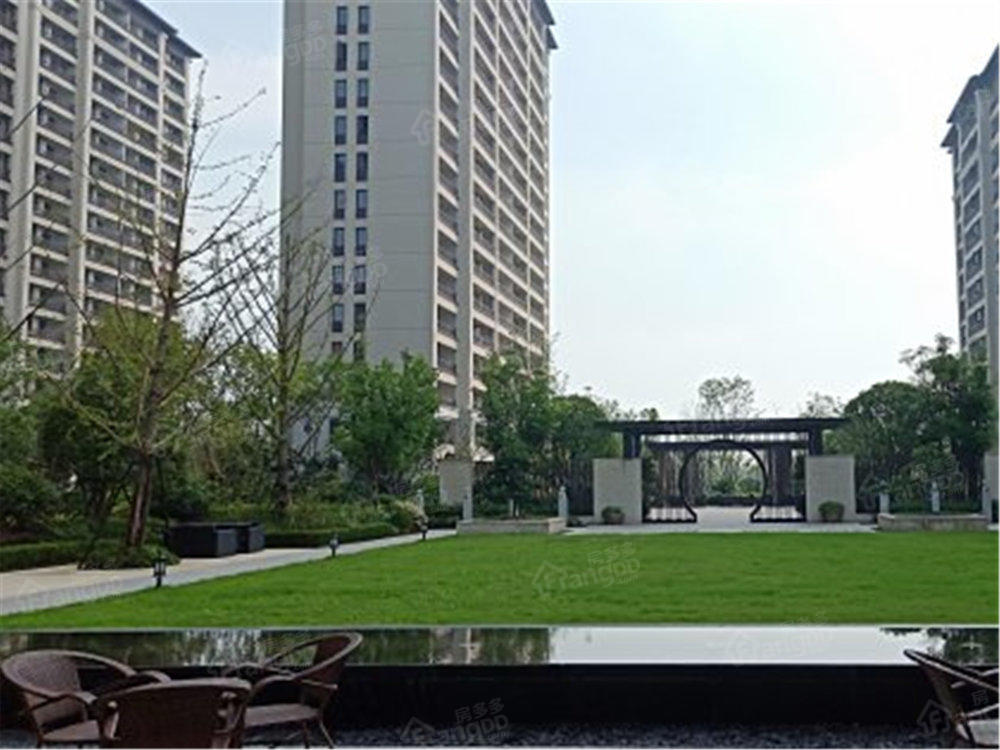 万科城市之光小区图片