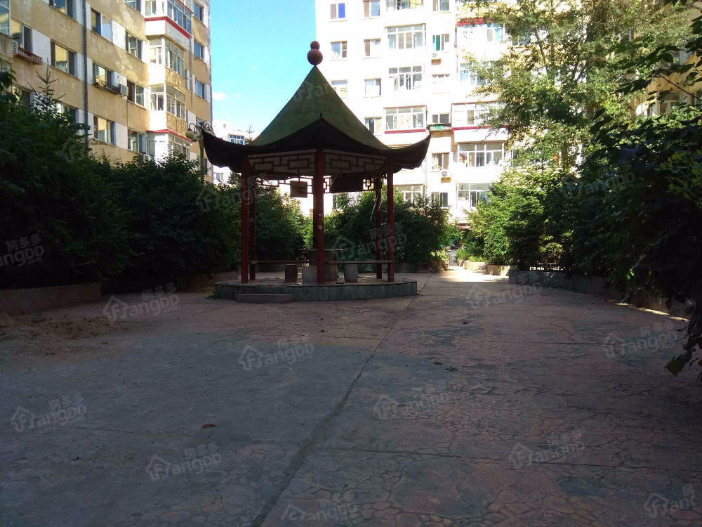 建国街小区图片