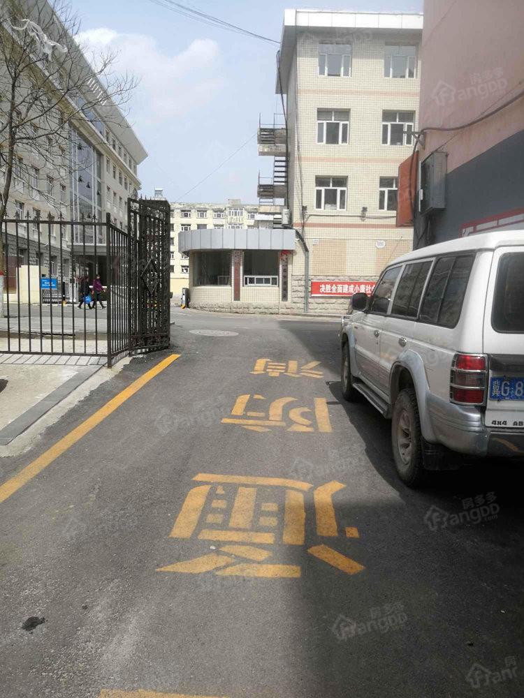 府街雅源小区图片