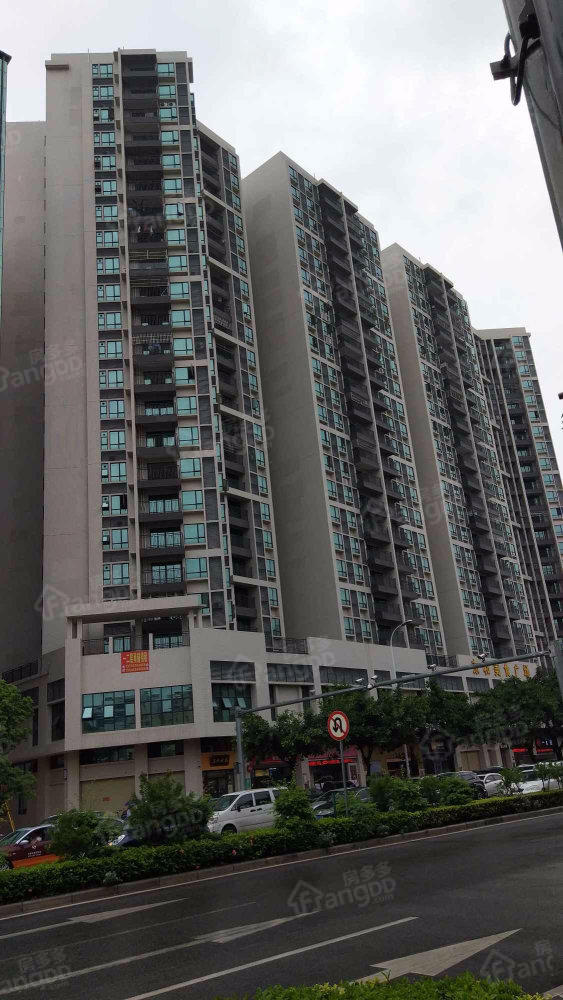 东和苑小区图片