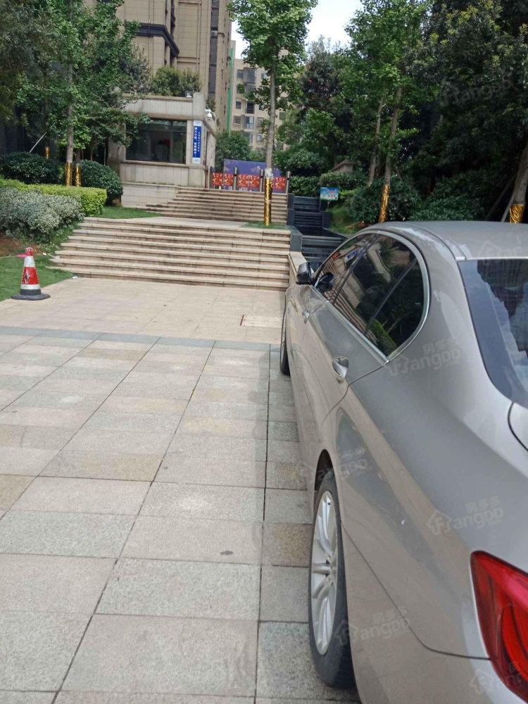 融湾首府图片