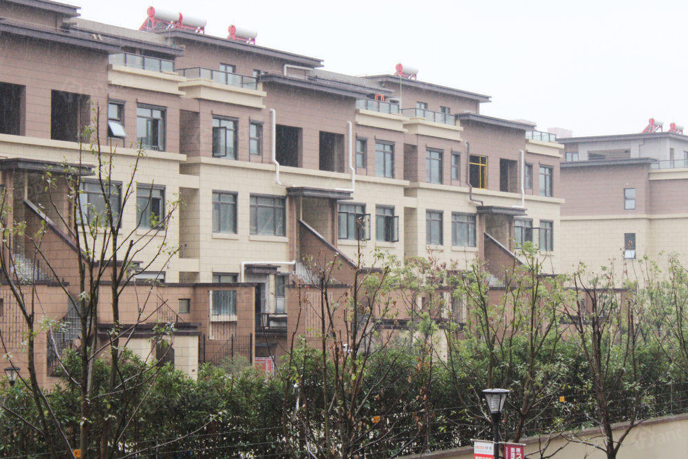 宝地花语墅小区图片