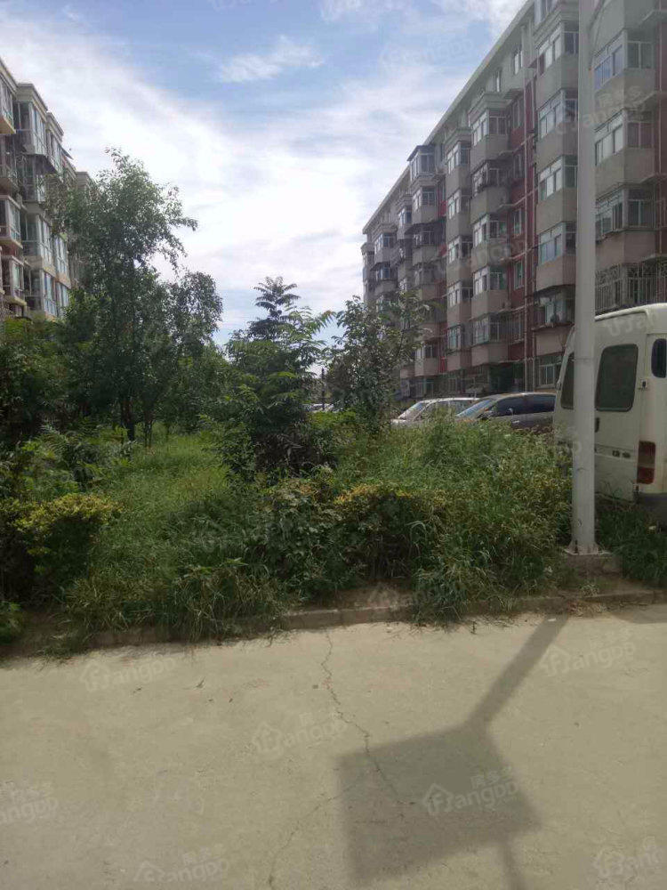奥龙嘉苑小区图片