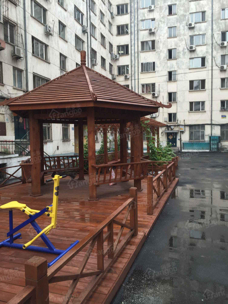 哈铁路局局长楼小区图片