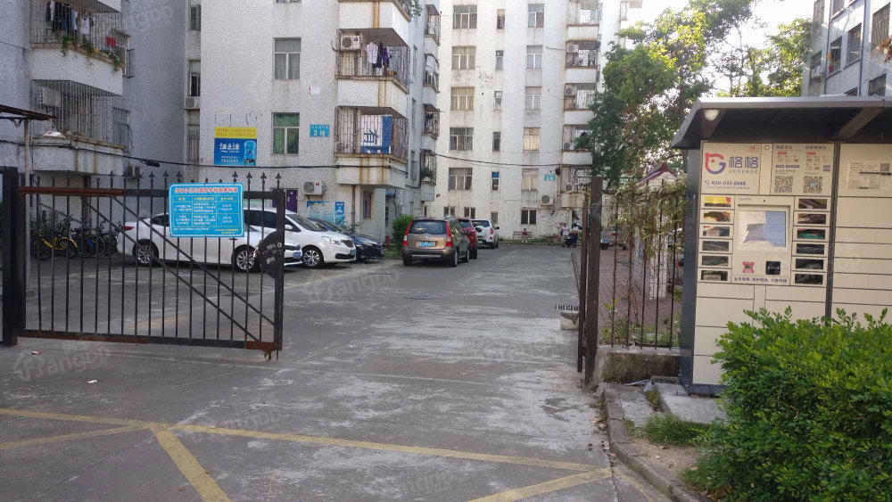 白石小区小区图片