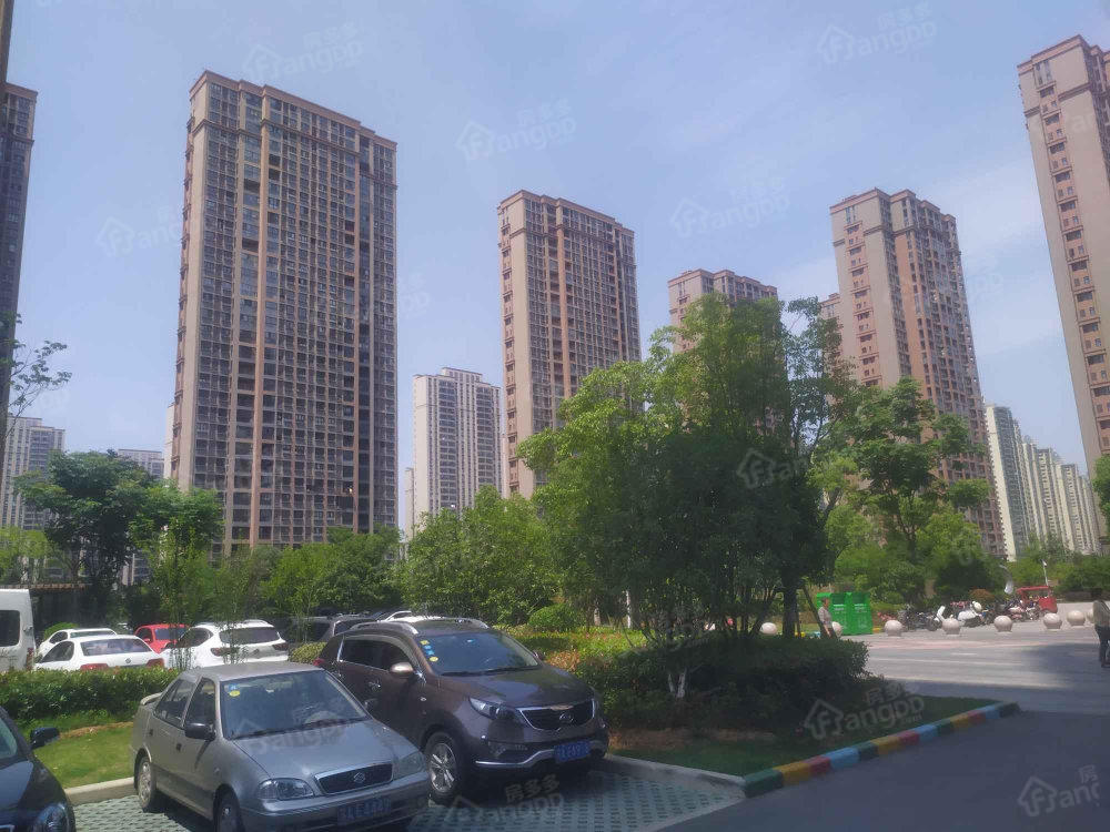 招商依云尚城小区图片