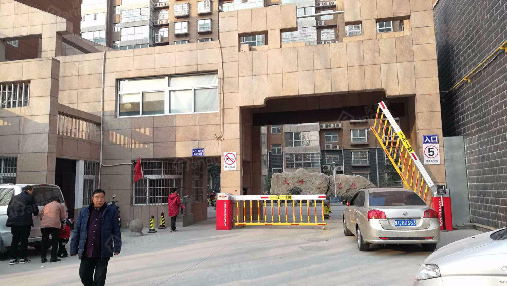 盛世名苑小区图片