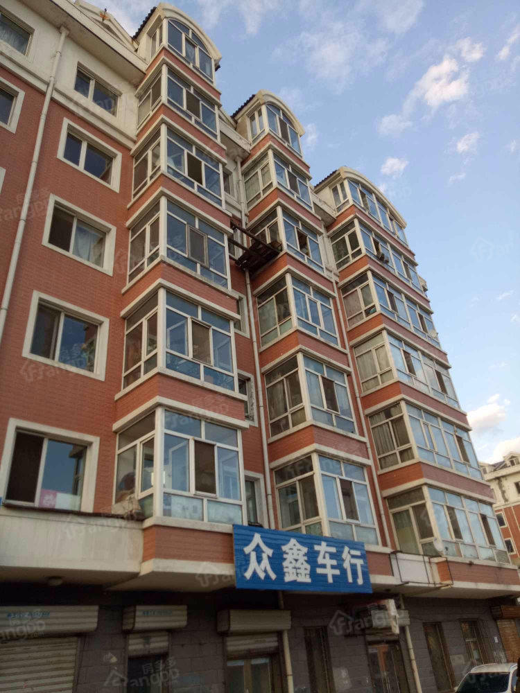 春缘名苑小区图片