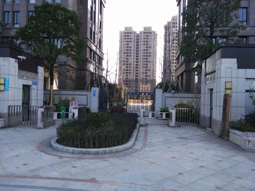 心海金源小区图片