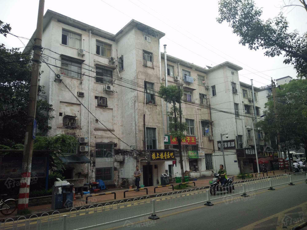 红旗区三片小区图片