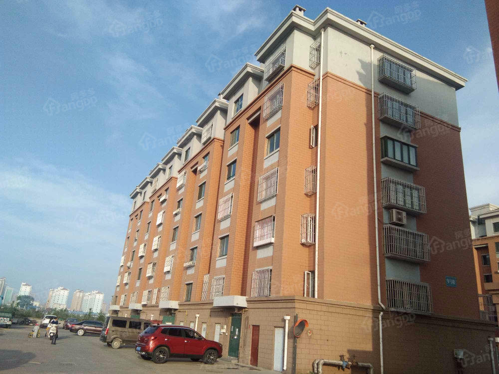 阳光馨苑小区图片