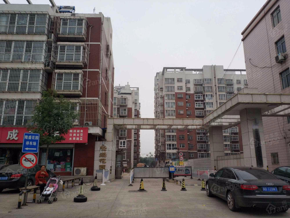 隆盛花园小区图片