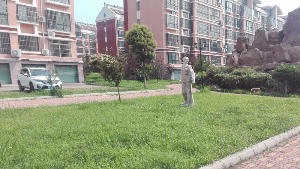 欧亚新天地小区图片