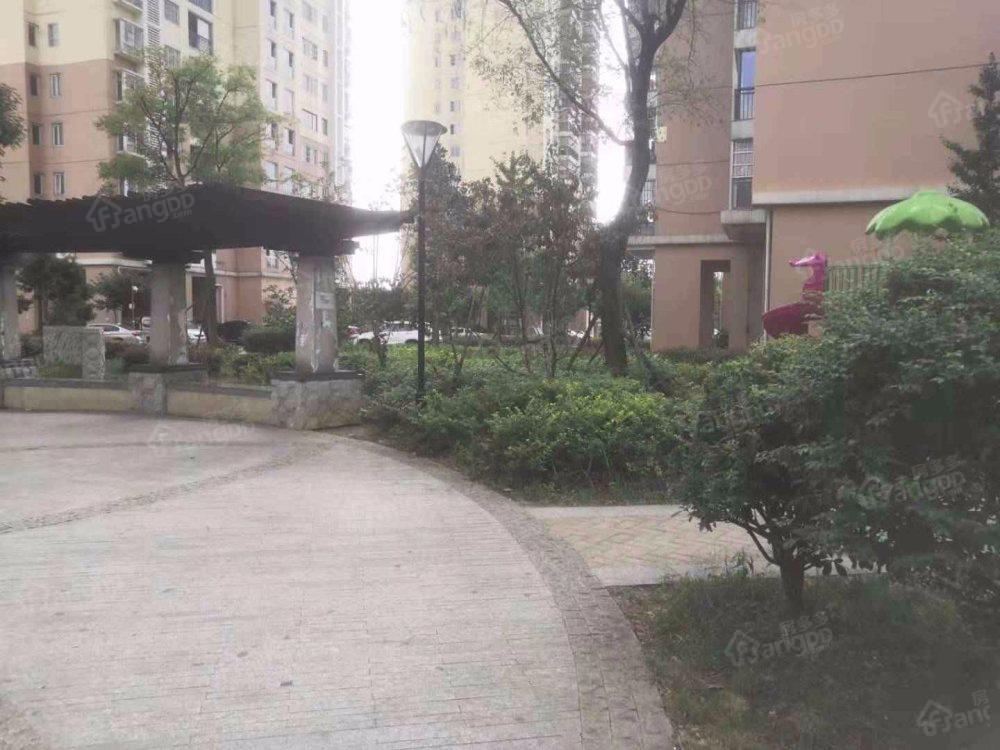 阳关城市花园小区图片