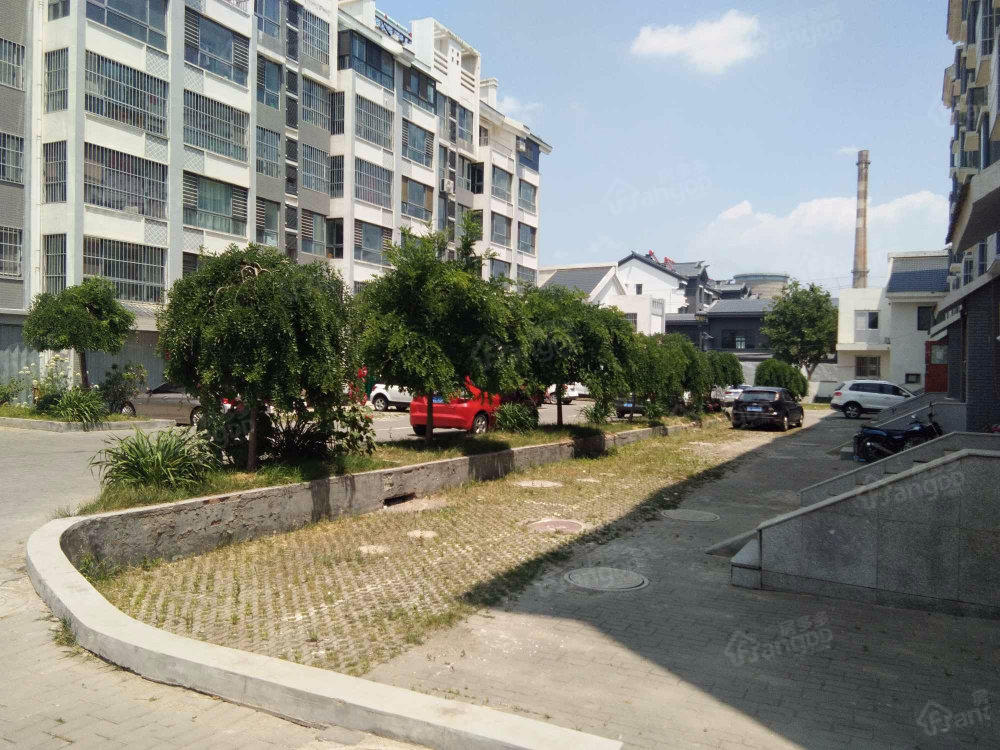 腾远花苑小区图片