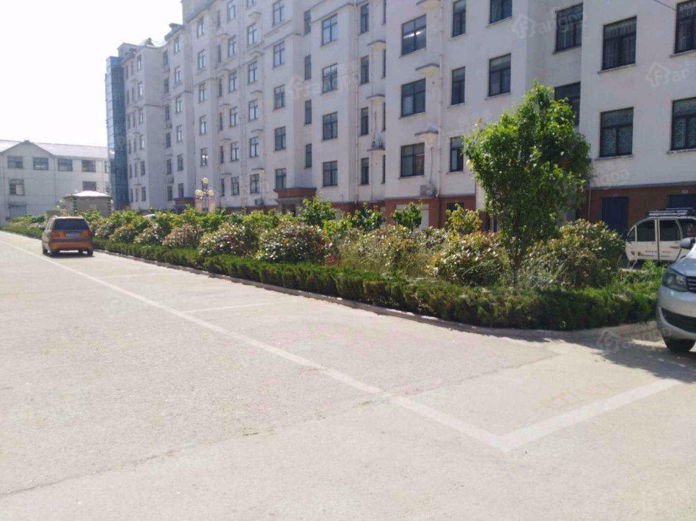 御泉花园小区图片