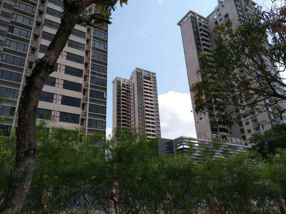 乐而居花园小区图片