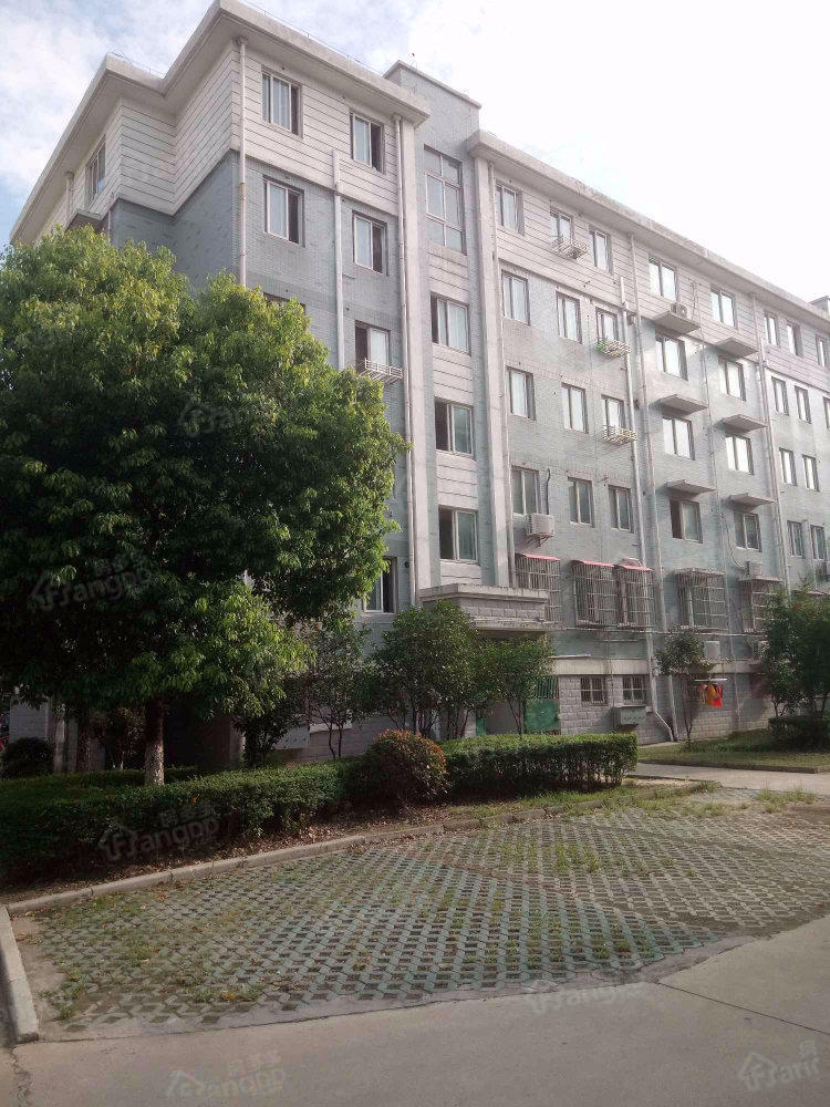 金童一村小区图片
