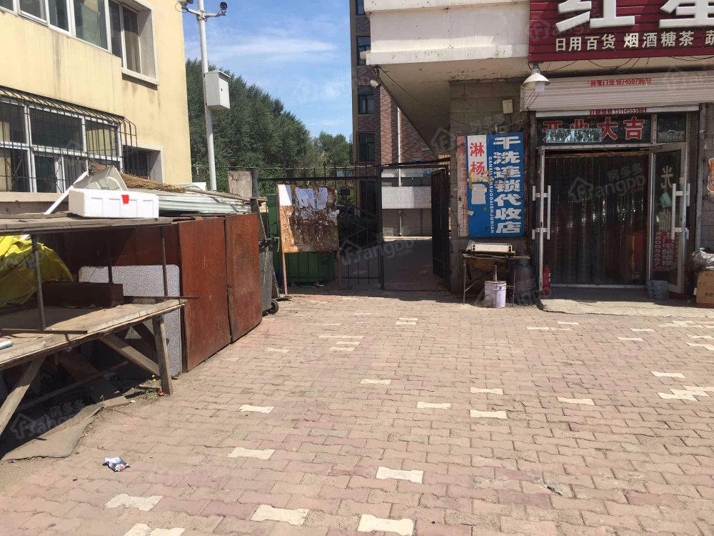 红星家园小区图片